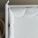 Protectie laterala patut bebelusi – Velvet alb (5)